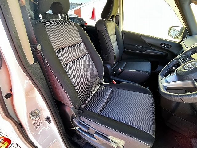 NISSAN SERENA  S-HYBRID 2020 Image 31