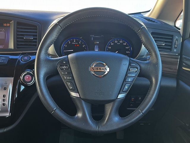 NISSAN ELGRAND 2020 Image 31