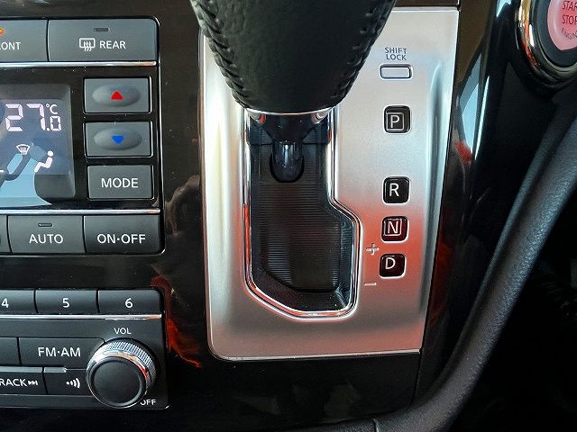 NISSAN ELGRAND 2020 Image 31