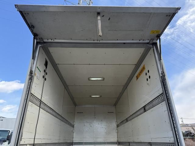 ISUZU ELF 2005 Image 31