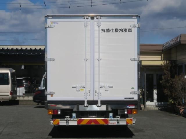 MITSUBISHI FUSOU FIGHTER 2025 Image 31