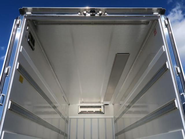 MITSUBISHI FUSOU FIGHTER 2025 Image 31