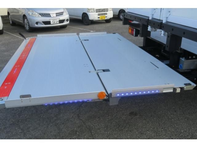 MITSUBISHI FUSOU FIGHTER 2025 Image 31