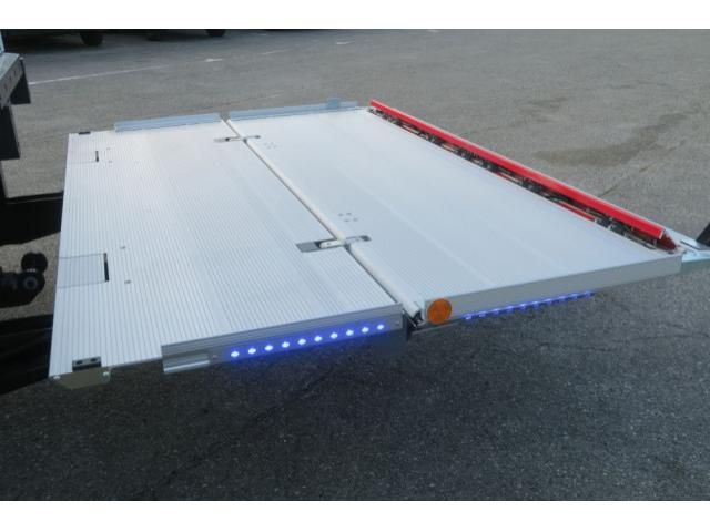 MITSUBISHI FUSOU FIGHTER 2025 Image 31