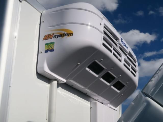 MITSUBISHI FUSOU FIGHTER 2025 Image 31