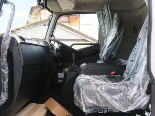 MITSUBISHI FUSOU FIGHTER 2025 Image 31