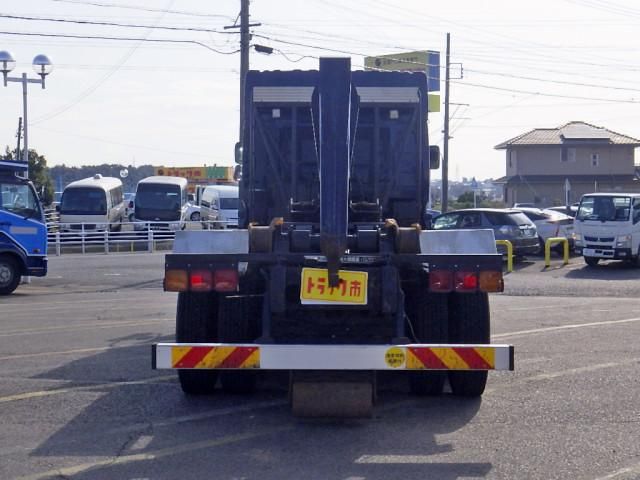 NISSAN DIESEL QUON 2012 Image 31