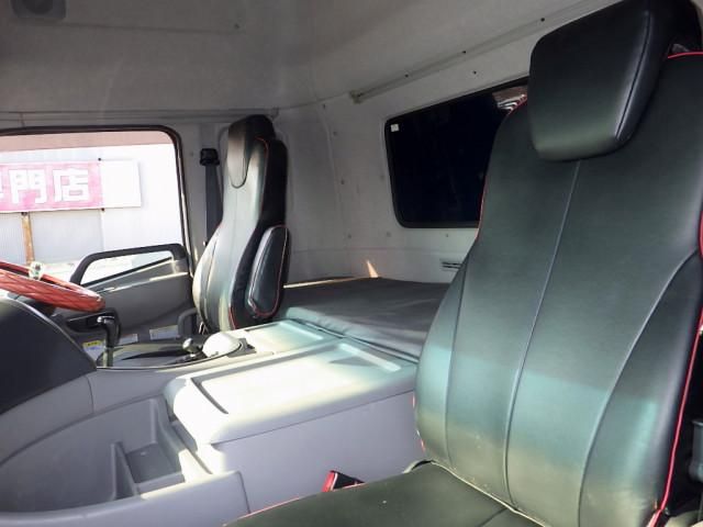 NISSAN DIESEL QUON 2012 Image 31