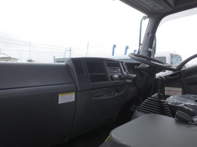 ISUZU FORWARD 2019 Image 31