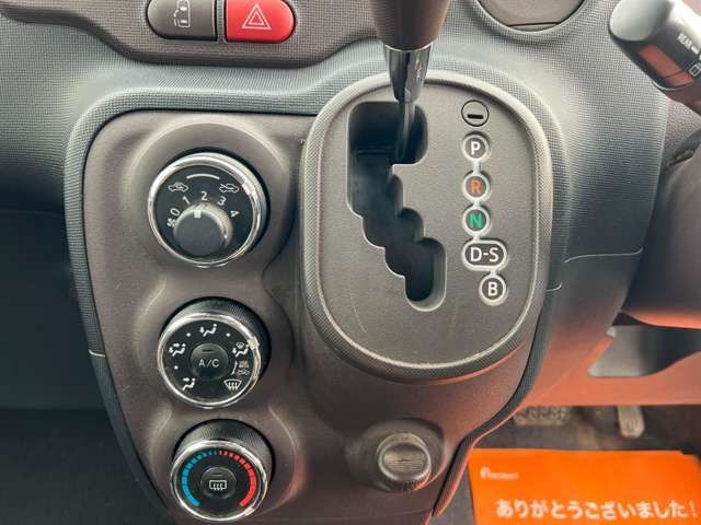 TOYOTA SPADE 4WD 2013 Image 31