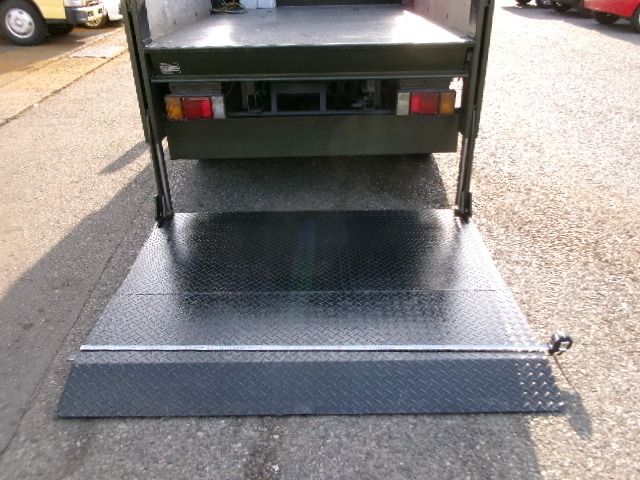 ISUZU ELF 2008 Image 31