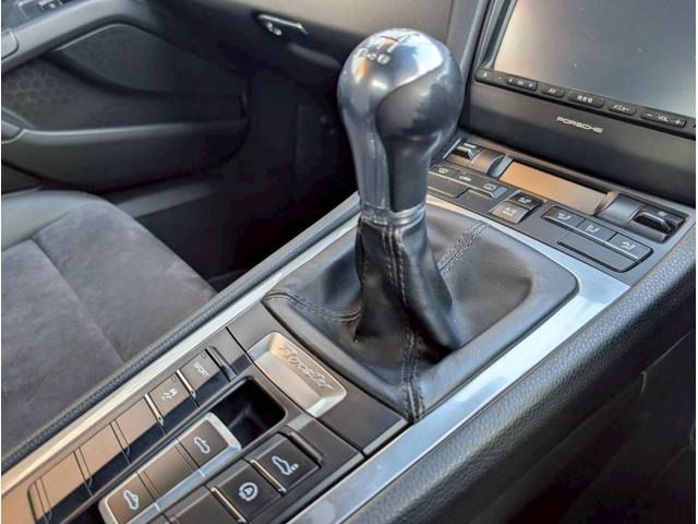 PORSCHE BOXSTER 2014 Image 31