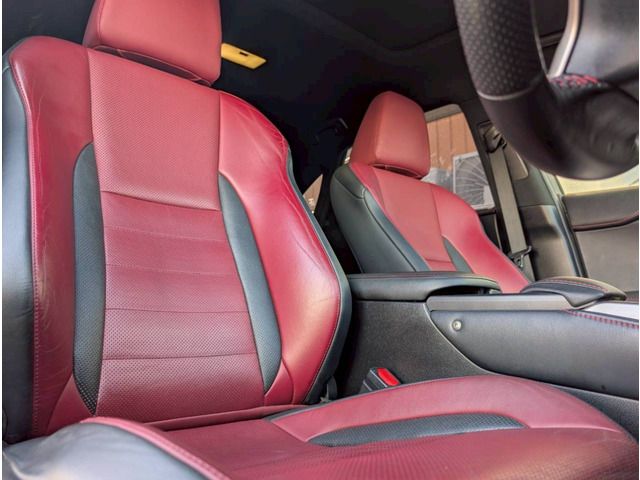 TOYOTA LEXUS NX300H 2015 Image 31