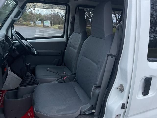 MITSUBISHI MINICAB VAN 4WD 2013 Image 31