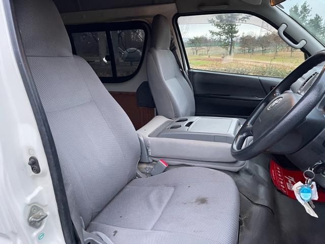 TOYOTA HIACE VAN 4WD 2009 Image 31