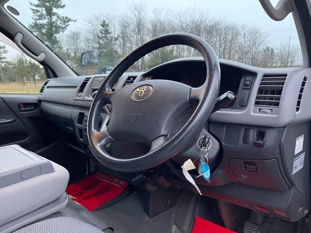 TOYOTA HIACE VAN 4WD 2009 Image 31
