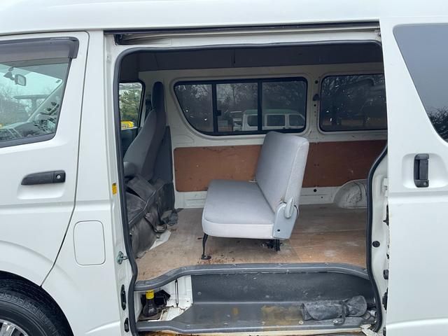TOYOTA HIACE VAN 4WD 2009 Image 31