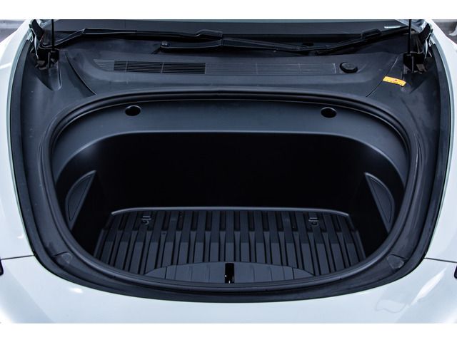 TESLA MODEL 3 2021 Image 31