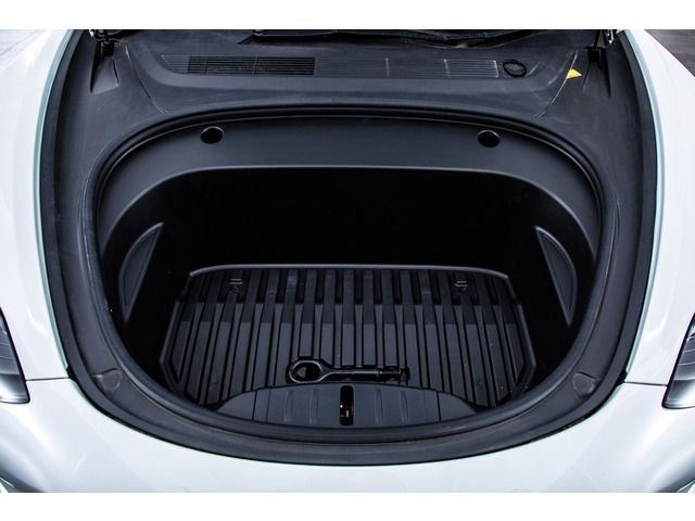 TESLA MODEL 3 2021 Image 31