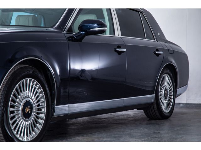 TOYOTA CENTURY 2021 Image 31