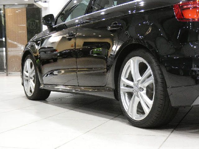 AUDI A3 SPORTBACK 2018 Image 31