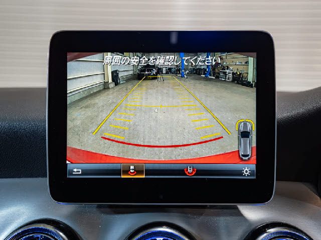 MERCEDES BENZ CLA SH 2017 Image 31