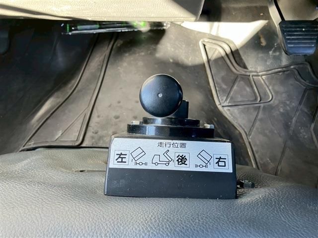 MITSUBISHI  2016 Image 31