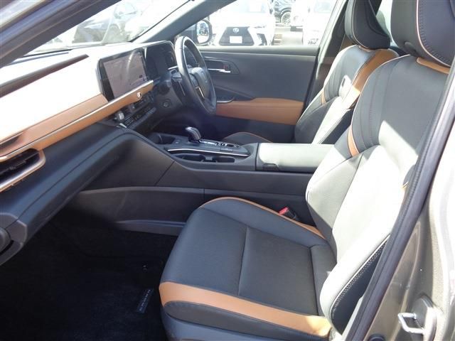 TOYOTA CROWN CROSSOVER 2022 Image 31