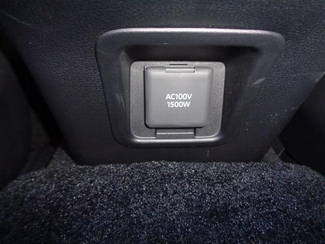 TOYOTA CROWN CROSSOVER 2022 Image 31