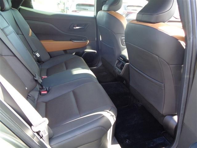 TOYOTA CROWN CROSSOVER 2022 Image 31