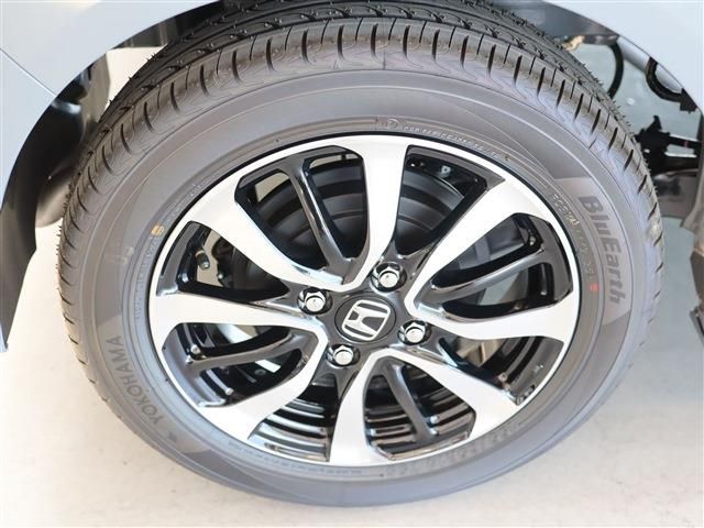 HONDA N BOX CUSTOM 2025 Image 31