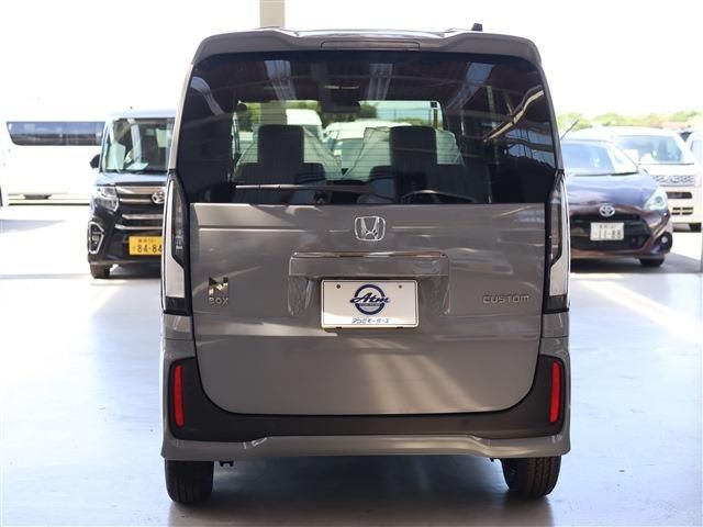 HONDA N BOX CUSTOM 2025 Image 31
