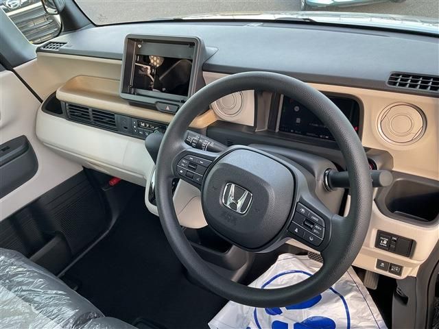 HONDA N BOX 2025 Image 31