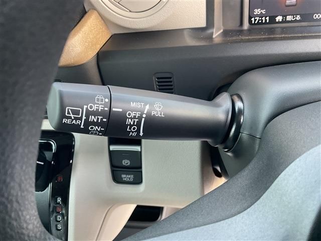 HONDA N BOX 2025 Image 31