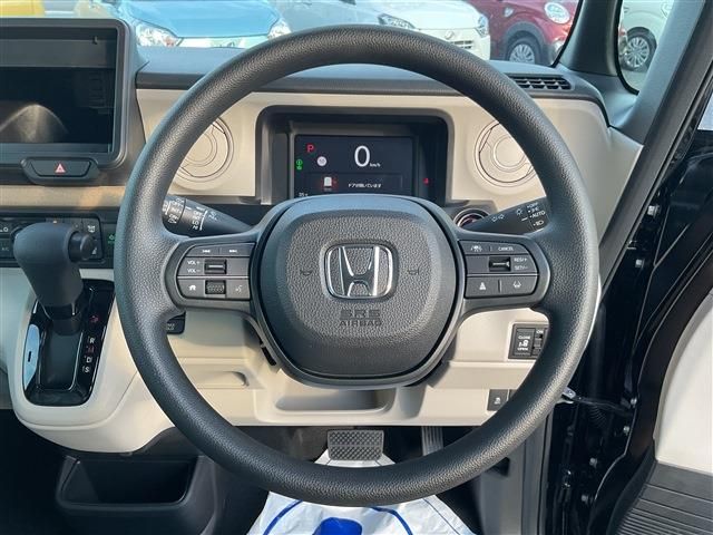 HONDA N BOX 2025 Image 31