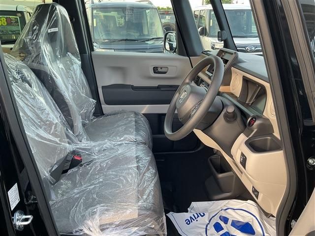 HONDA N BOX 2025 Image 31