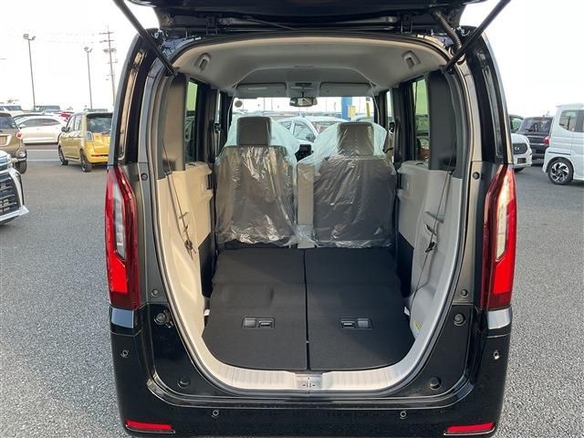 HONDA N BOX 2025 Image 31