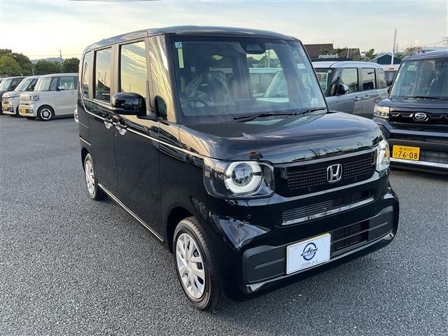 HONDA N BOX 2025 Image 31
