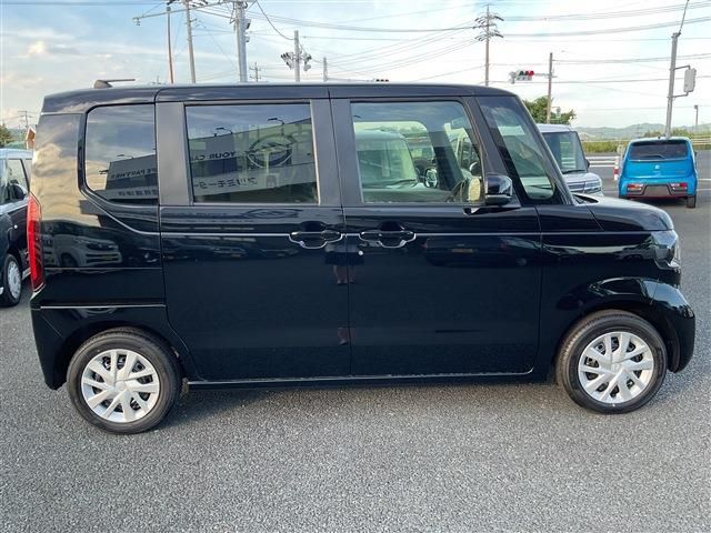 HONDA N BOX 2025 Image 31