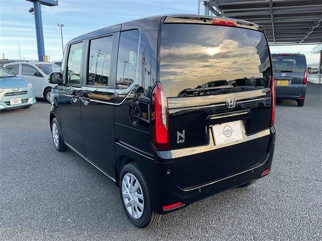 HONDA N BOX 2025 Image 31