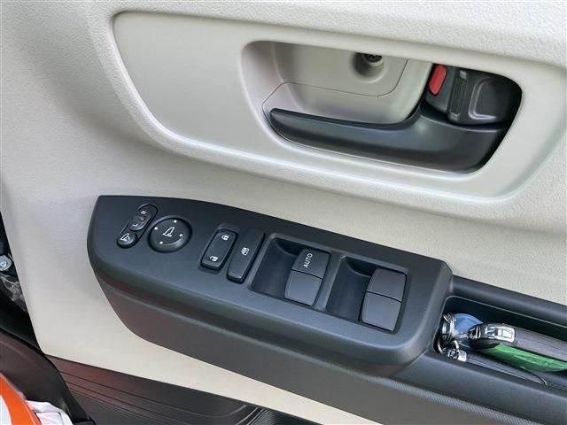 HONDA N BOX 2025 Image 31