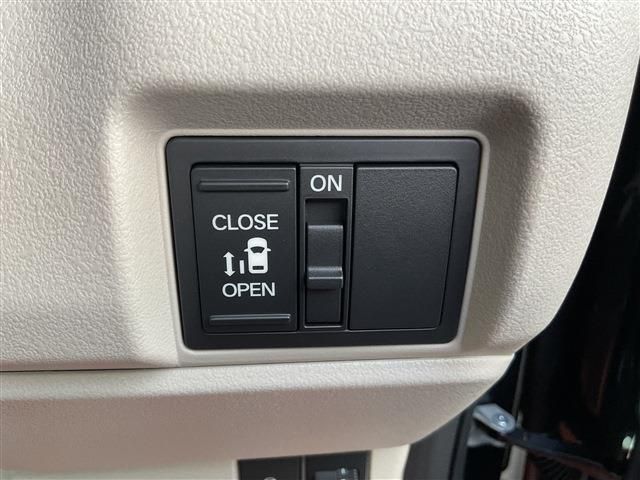 HONDA N BOX 2025 Image 31