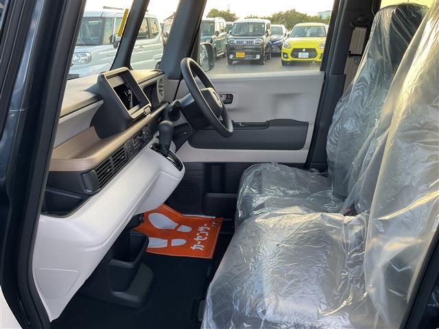 HONDA N BOX 2025 Image 31