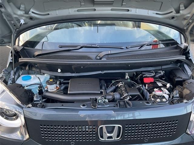 HONDA N BOX 2025 Image 31