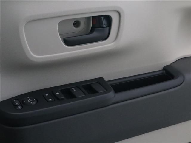 HONDA N BOX 2025 Image 31