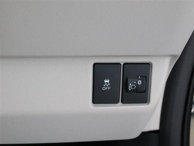 HONDA N BOX 2025 Image 31