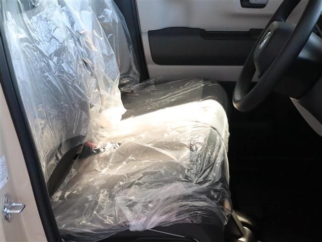 HONDA N BOX 2025 Image 31