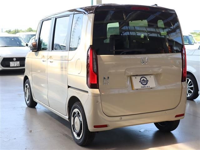HONDA N BOX 2025 Image 31