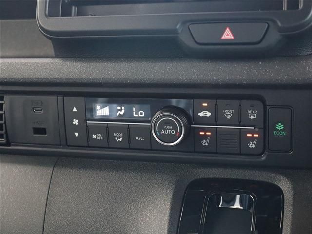 HONDA N BOX CUSTOM 2025 Image 31