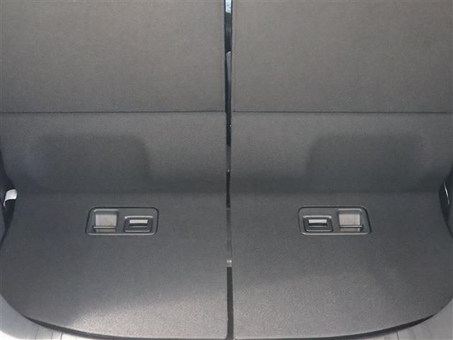 HONDA N BOX CUSTOM 2025 Image 31